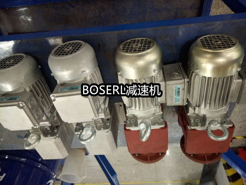 1666668807865881.jpg 齿轮减速电机一体机